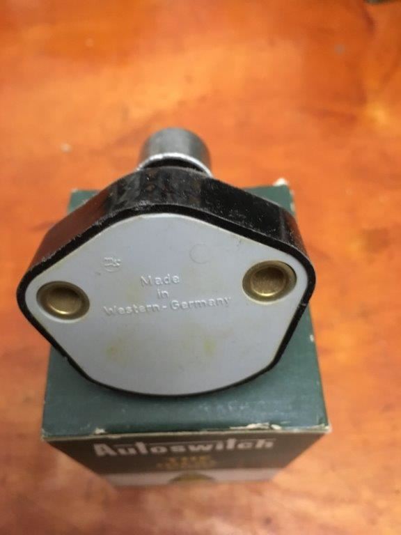 VW NOS. 111 941 561 B Headlight Foot Dimmer Switch