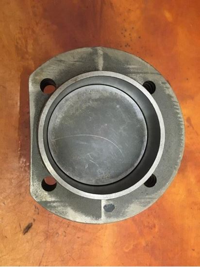 Picture of Piston Cylinder