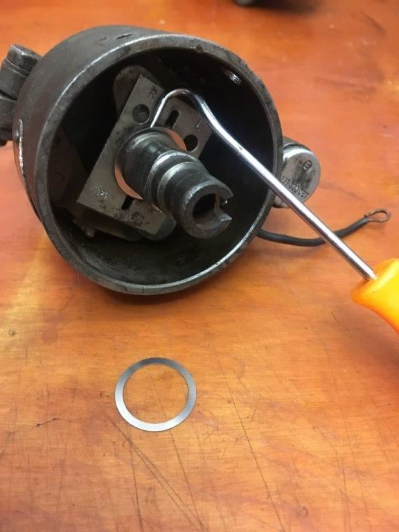 VW NOS. 1 230 101 627 Distributor Shim 1.00 mm