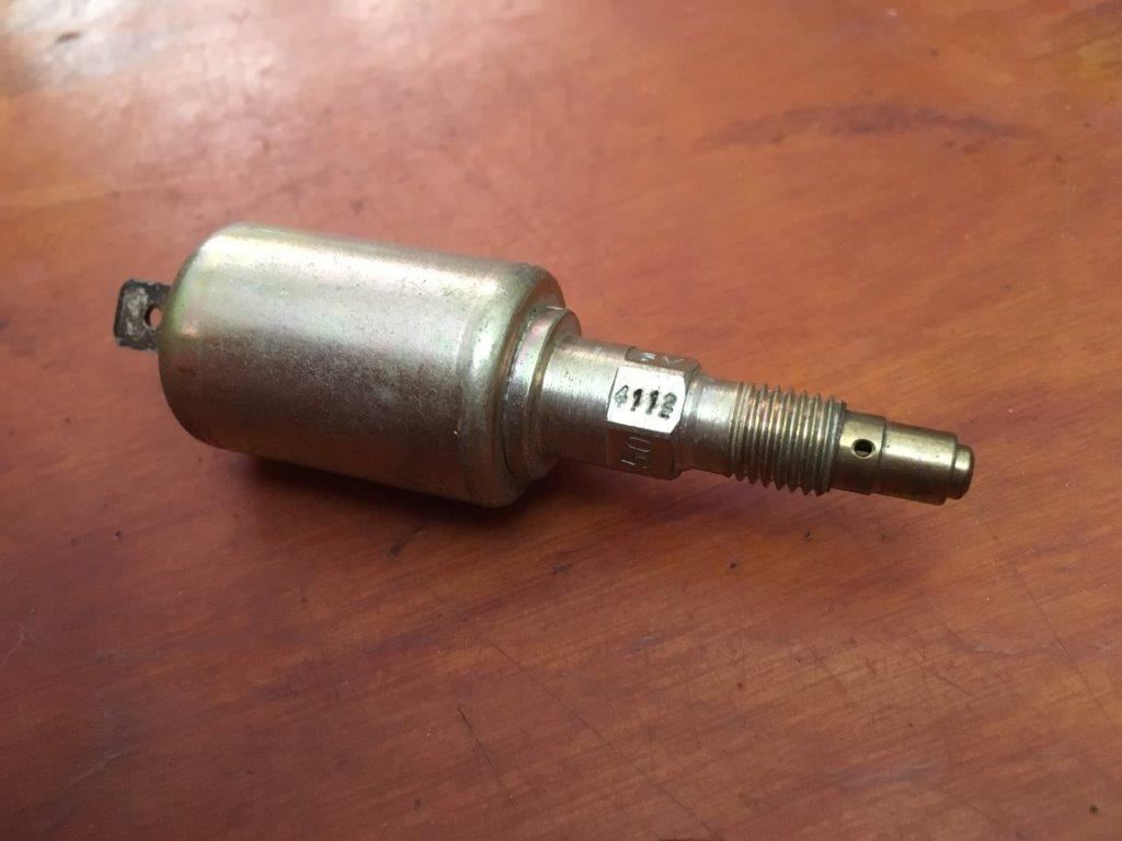 VW NOS. 311 129 413 F Idle Cutoff Valve