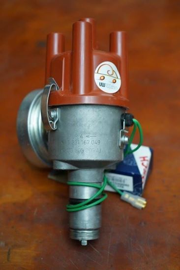 Picture of Restored German Bosch Distributor  DVDA