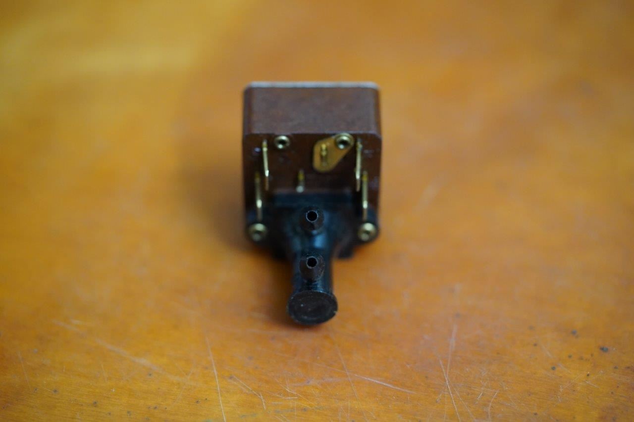 VW NOS. 111 955 517 C Wiper Switch