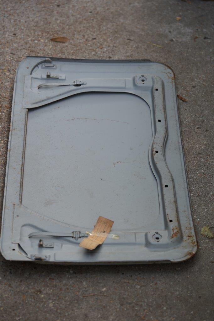 VW NOS. 117 877 071 A Sunroof Panel
