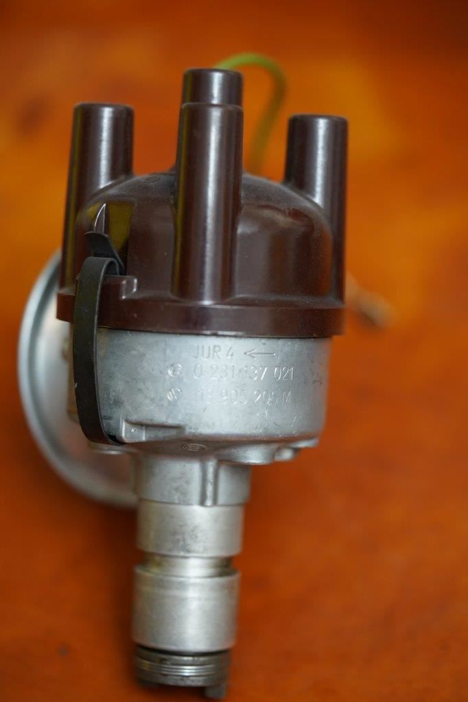 VW NOS. 113 905 205 M Distributor