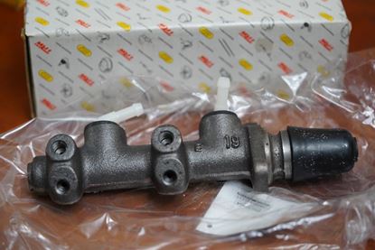 Picture of Master Cylinder