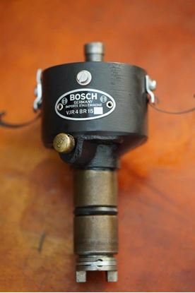Picture of Restored German Bosch Distributor Cast Iron BR15