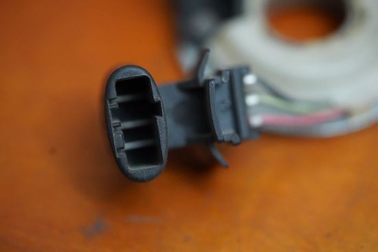 VW NOS. hall-sensor-2 Hall Sensor (Oval plug)