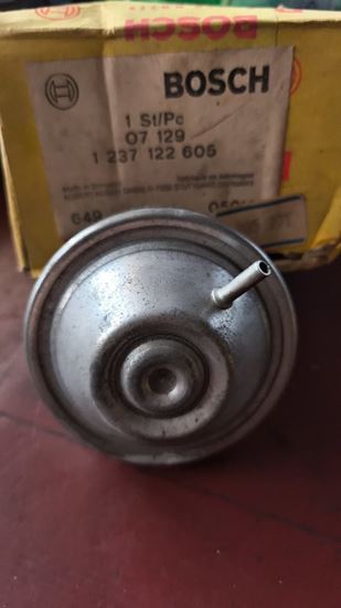 Picture of Vacuum Advance Canister